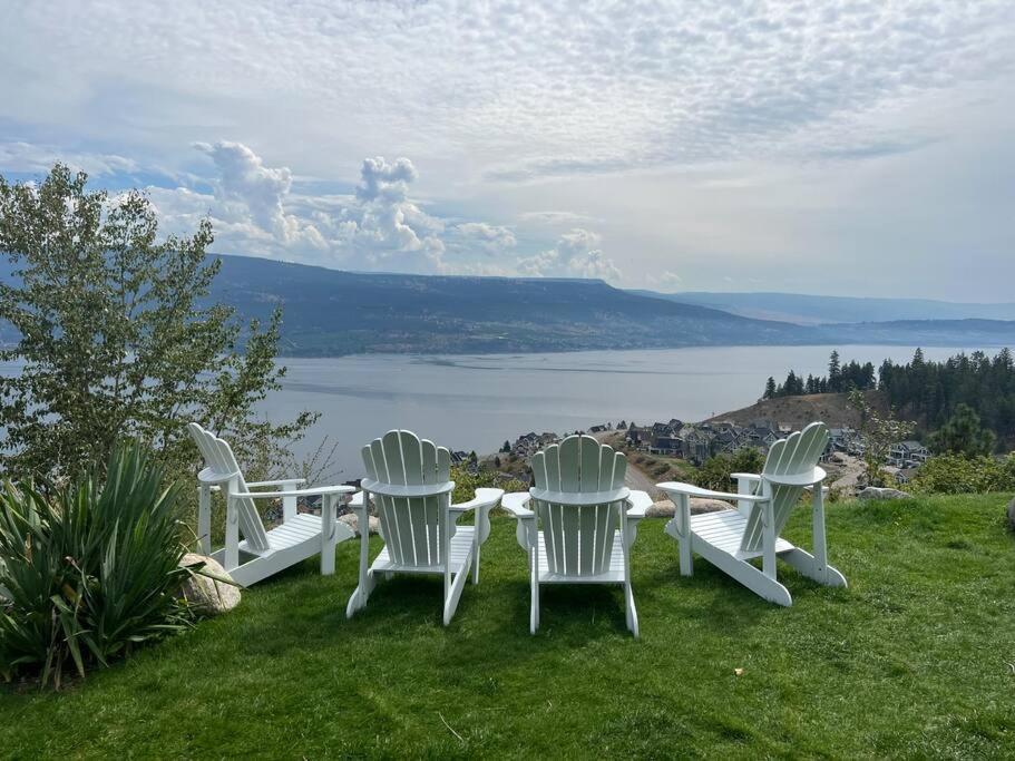 Jasmine Cottage Kelowna Ngoại thất bức ảnh